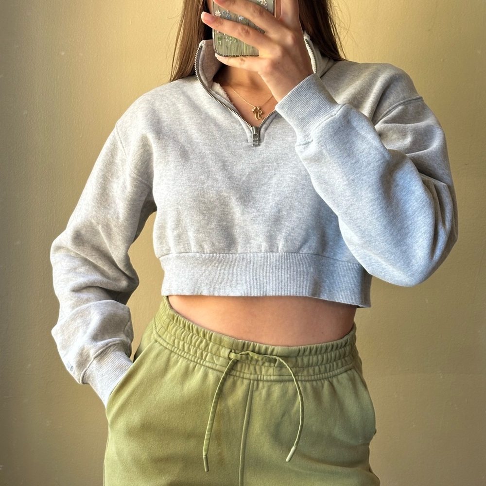 Tna pullover